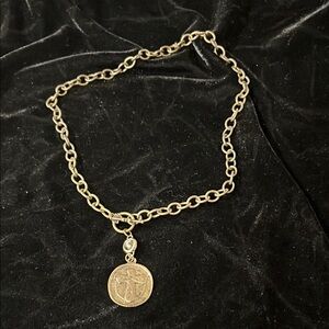 Gold Chain Necklace with Pendant